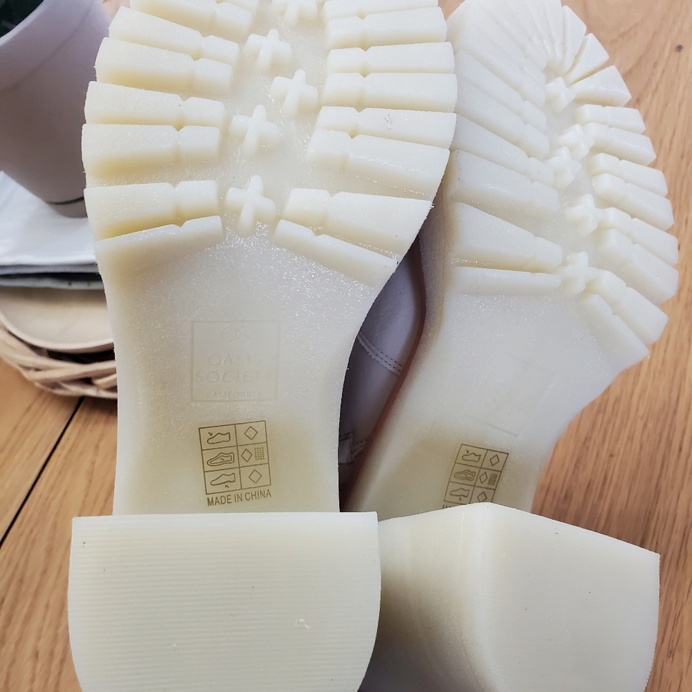 Oasis Society‎ Boots 8.5 - Picture 5 of 8